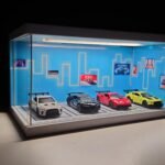 Neon Skyline Diorama Car Garage – Premium Display Setup for Diecast With Tri-Color Lighting - Image 2